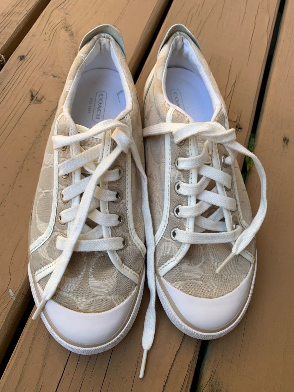 Coach Barrett Signature Monogram Canvas Beige Sneakers Size 7.5B - Picture 3 of 7